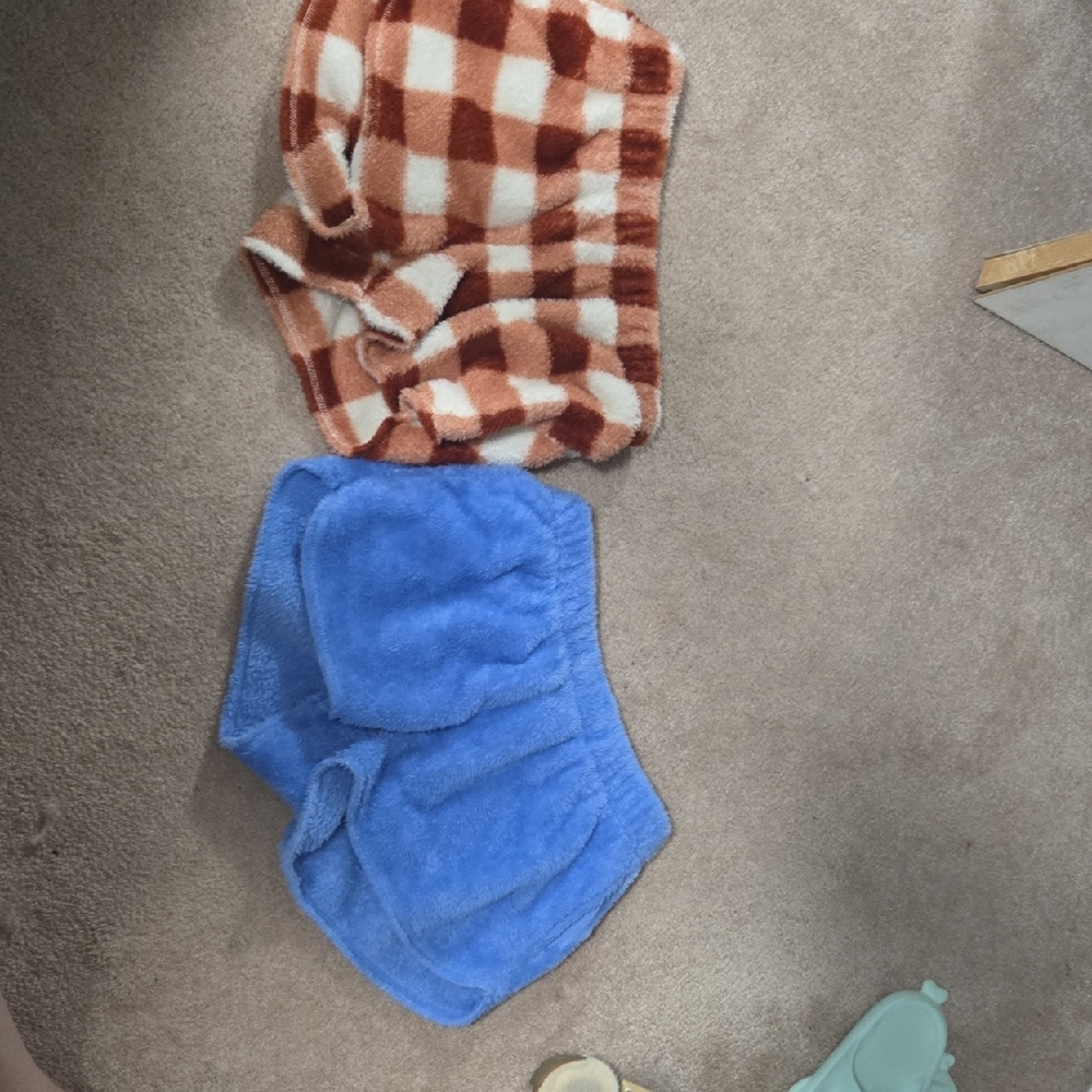 Aerie Cream and Brown Casual Shorts
